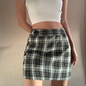 Black and White Plaid Skirt